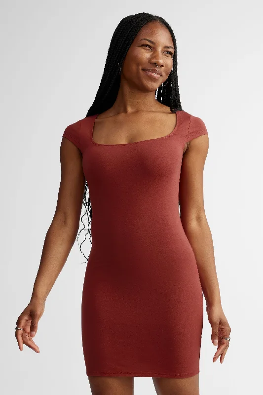 Robe courte coupe ajustée en jersey - Femme